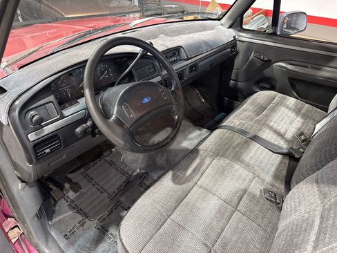 Used 1992 Ford F150 4x4 Regular Cab image 64