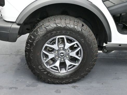 Used 2025 Ford Bronco Badlands AWD/4WD image 33