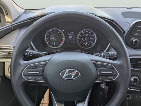 Used 2020 Hyundai Santa Fe SE FWD image 24