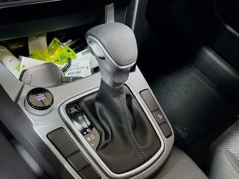 New 2026 Kia Seltos LX image 16