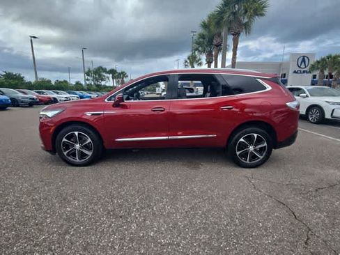 Used 2022 Buick Enclave Essence w/ Sport Touring Edition AWD/4WD image 5