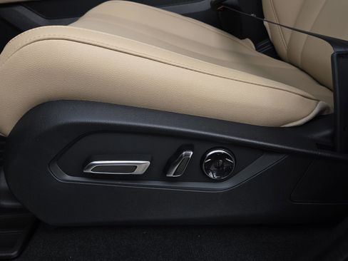 New 2026 Acura MDX FWD image 10