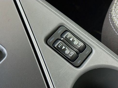 Certified 2024 Subaru Crosstrek 2.0i Premium image 27