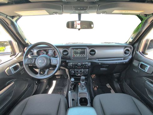 Used 2022 Jeep Wrangler Unlimited Sport AWD/4WD image 14
