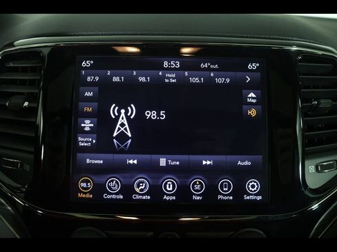 Used 2020 Jeep Grand Cherokee Limited X image 26