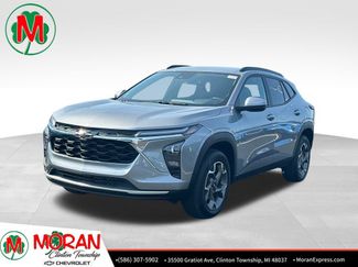 Certified 2025 Chevrolet Trax LT w/ Driver Confidence Package FWD video 1