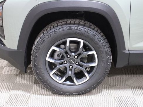 New 2026 Chevrolet Equinox ACTIV w/ Convenience Package III AWD/4WD image 45