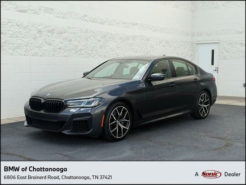 Used 2021 BMW 540i xDrive w/ M Sport Package image 1