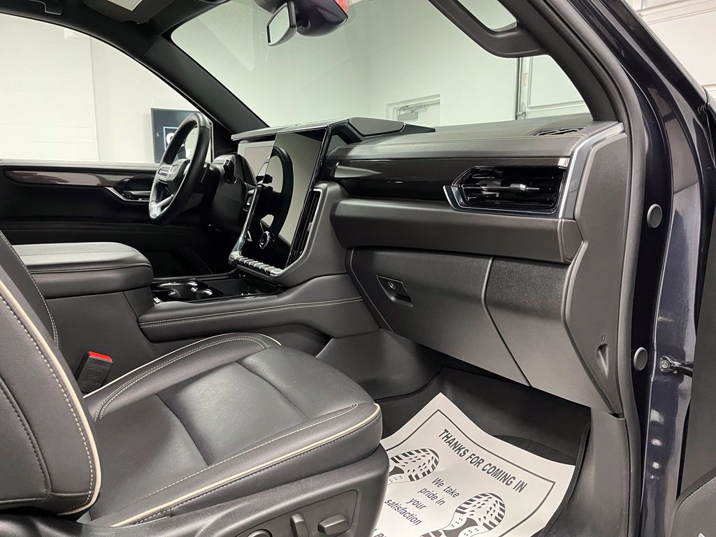 Used 2025 GMC Yukon XL Elevation w/ LPO, Get Active Package AWD/4WD image 55