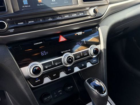 Used 2020 Hyundai Elantra SEL w/ Cargo Package (C1) image 20