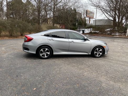 Used 2019 Honda Civic LX image 4