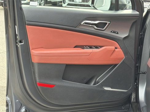 Used 2023 Kia Sportage SX Prestige image 21