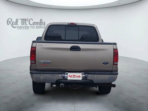 Used 2005 Ford F250 XLT RWD image 4