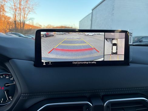 New 2025 MAZDA CX-5 Signature image 18
