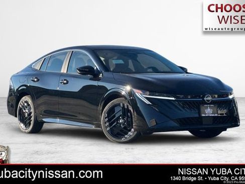 New 2026 Nissan Sentra SR image 1