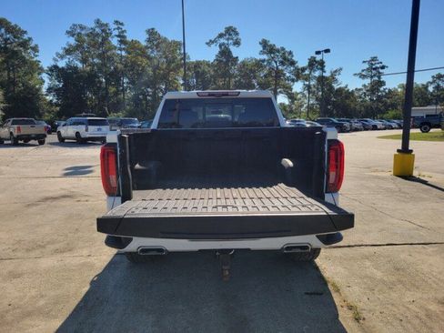 Used 2023 GMC Sierra 1500 AT4 w/ AT4 Premium Package AWD/4WD image 7