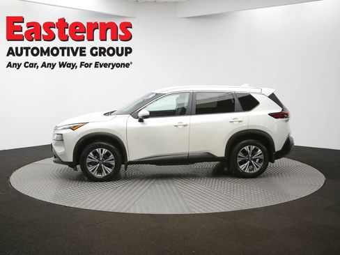 Used 2022 Nissan Rogue SV image 55