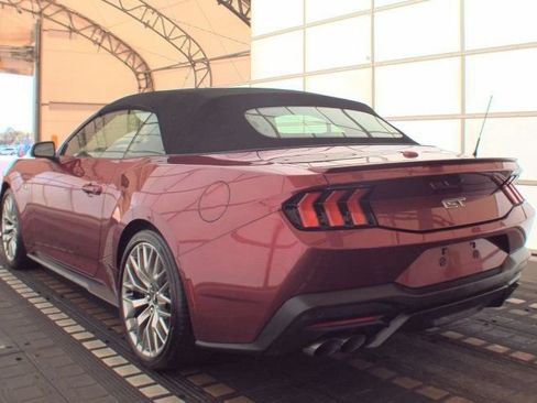 Used 2025 Ford Mustang GT Premium RWD image 3