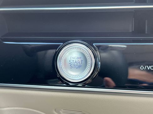 New 2026 Genesis GV70 2.5T Select image 27