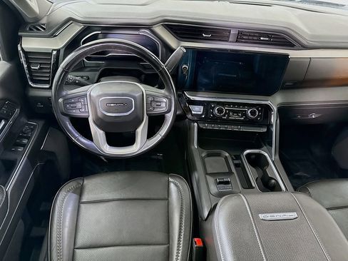 Used 2024 GMC Sierra 3500 Denali w/ Denali Reserve Package image 3