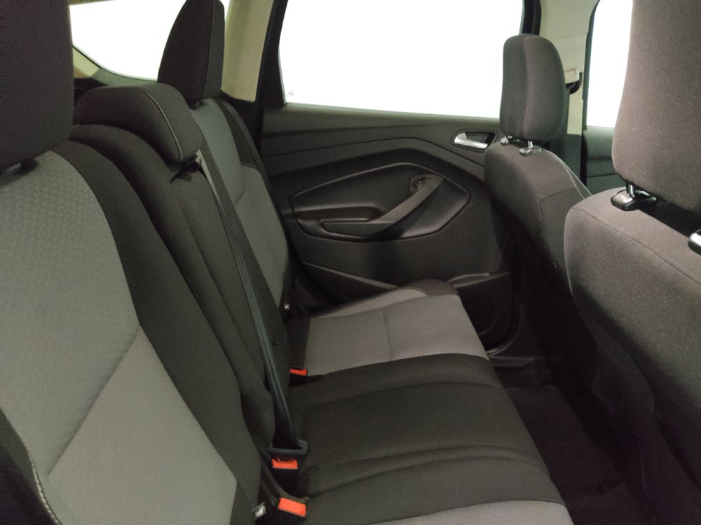 Used 2018 Ford Escape SE w/ SE Sync 3 Package AWD/4WD image 19