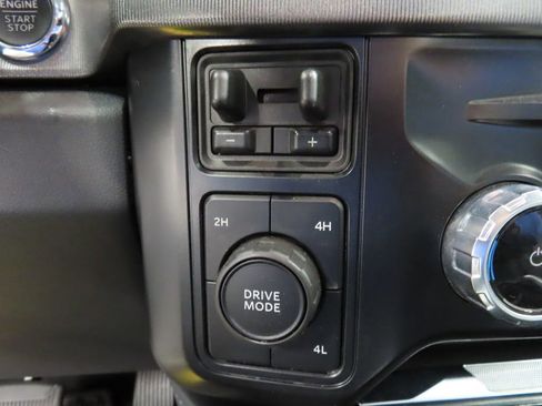 Used 2025 Ford F450 Platinum image 69