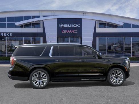 New 2026 GMC Yukon XL Denali Ultimate AWD/4WD image 5