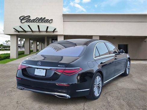 Used 2021 Mercedes-Benz S 580 S 580 4D Sedan image 5
