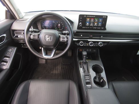 Used 2024 Honda Civic Touring image 13