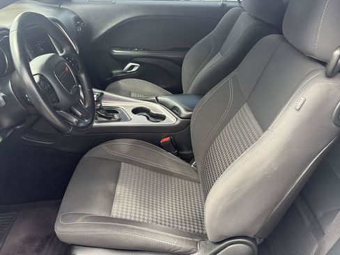 Used 2019 Dodge Challenger SXT RWD image 16