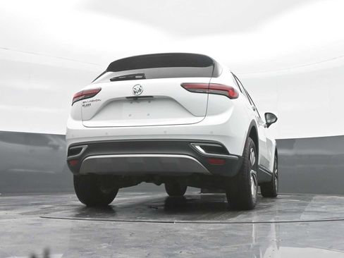 Used 2023 Buick Envision Essence image 31