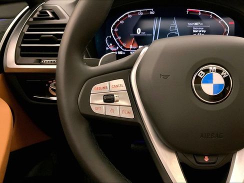 Certified 2024 BMW X3 xDrive30i w/ Premium Package w/ZPA AWD/4WD image 18