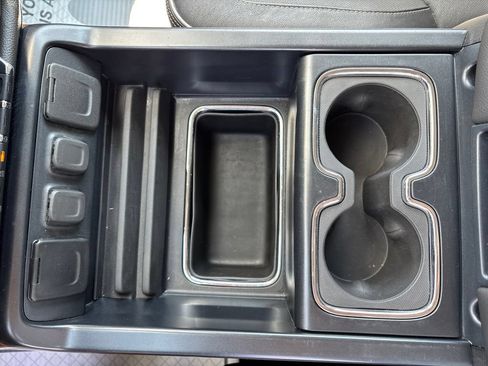 Used 2018 Chevrolet Silverado 2500 High Country AWD/4WD image 16