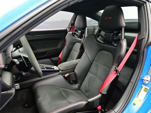 Certified 2024 Porsche 911 Carrera GTS RWD image 5