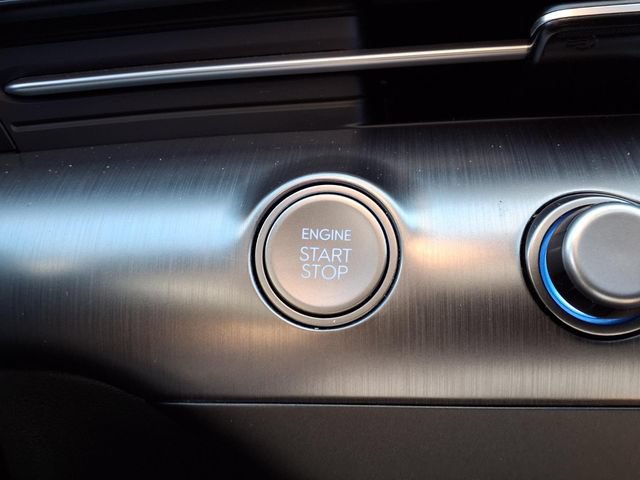 Used 2025 Hyundai Kona SEL FWD image 22