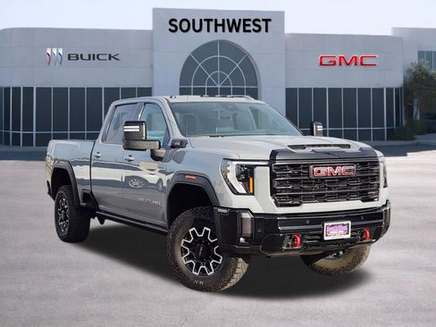 Certified 2024 GMC Sierra 2500 AT4X image 1