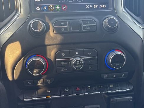 Used 2021 Chevrolet Silverado 1500 LTZ image 37