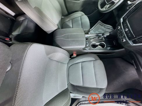 Used 2023 Chevrolet Traverse LT AWD/4WD image 36