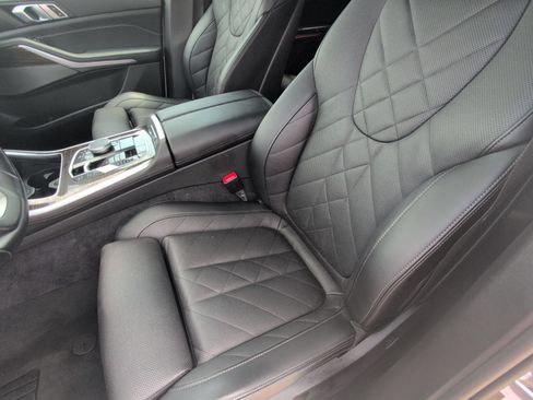 Used 2026 BMW X5 sDrive40i RWD image 24