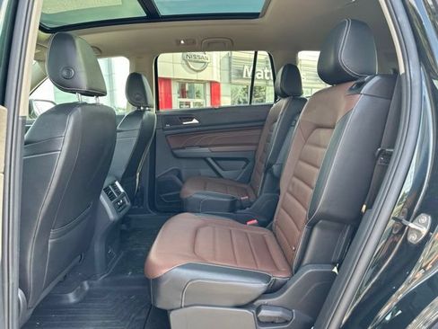 Used 2021 Volkswagen Atlas SEL Premium AWD/4WD image 22