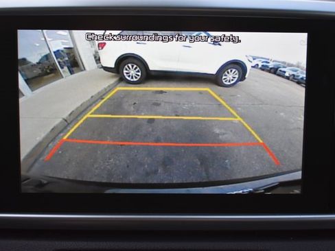 Used 2020 Kia Sportage LX image 24