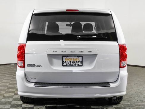 Used 2017 Dodge Grand Caravan SE w/ Power Window Group FWD image 14