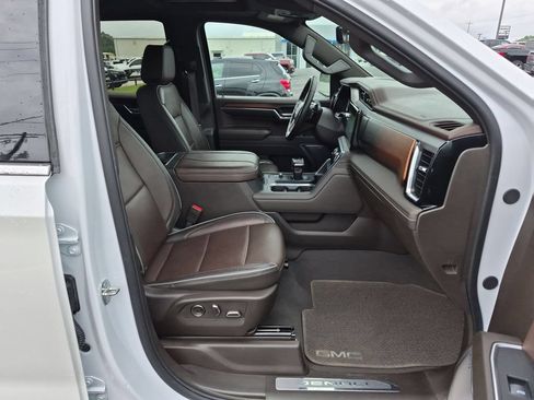 Certified 2024 GMC Sierra 1500 Denali w/ Denali Reserve Package AWD/4WD image 28