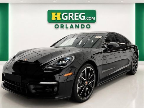 Used 2023 Porsche Panamera Platinum Edition w/ Sport Chrono Package RWD image 4