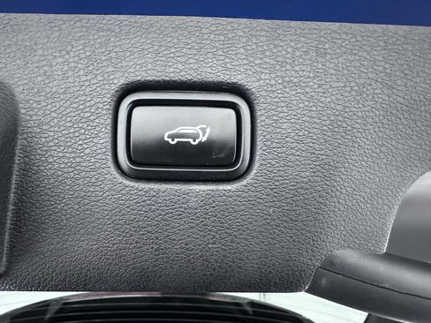 Used 2023 Kia Sportage X-Line w/ X-Line Premium Package AWD/4WD image 34