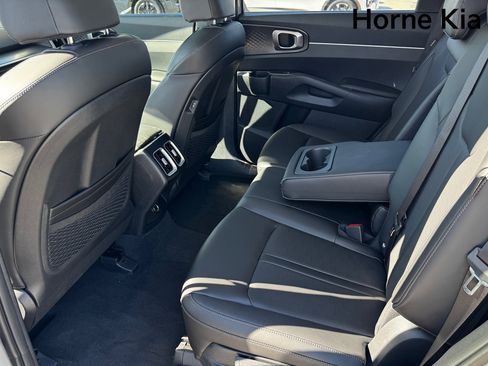 New 2026 Kia Sorento EX image 10