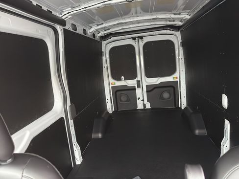 New 2026 Ford Transit 250 148 Medium Roof w/ Load Area Protection Package image 21