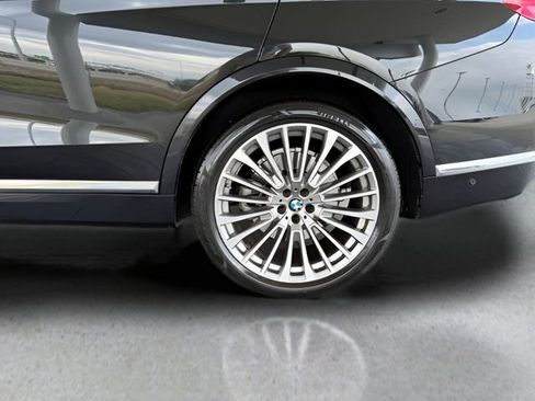 Used 2022 BMW X7 xDrive40i w/ Executive Package image 14