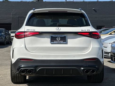 Used 2025 Mercedes-Benz GLC 43 AMG 4MATIC image 7