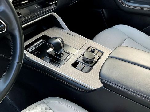 Used 2025 MAZDA CX-70 Plug-In Hybrid w/ Premium Pkg image 16